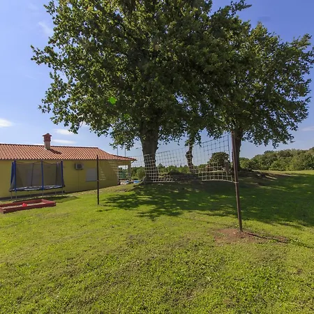 Villa Cozy Paradiso With Pool Immersed In The Greenery