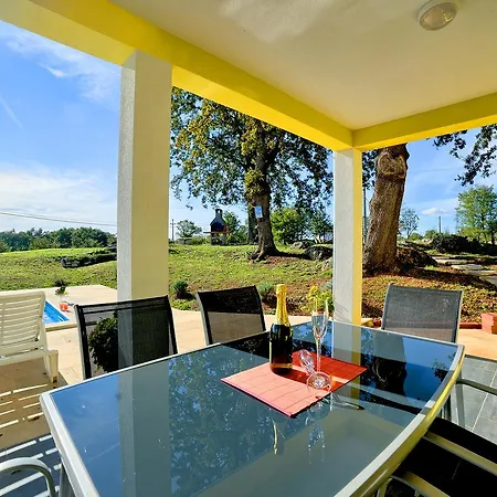 Villa Cozy Paradiso With Pool Immersed In The Greenery *